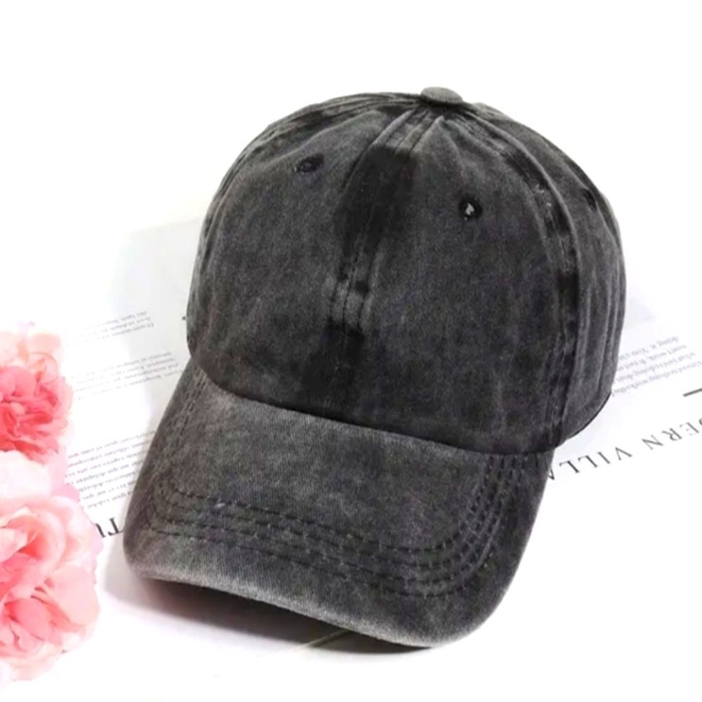 Vintage black unisex baseball hat